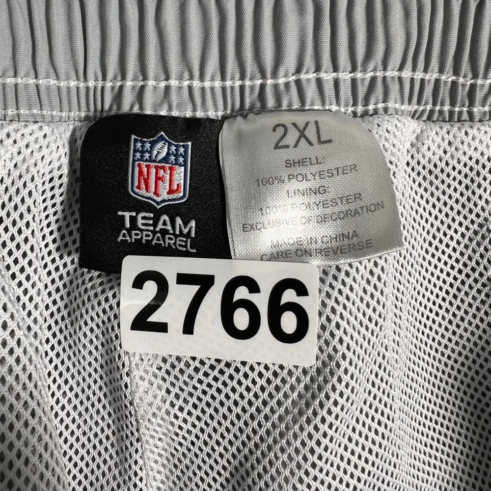 NFL Team Apparel Las Vegas Raiders Board Shorts Mens 2XL Black Swim Trunks Cargo